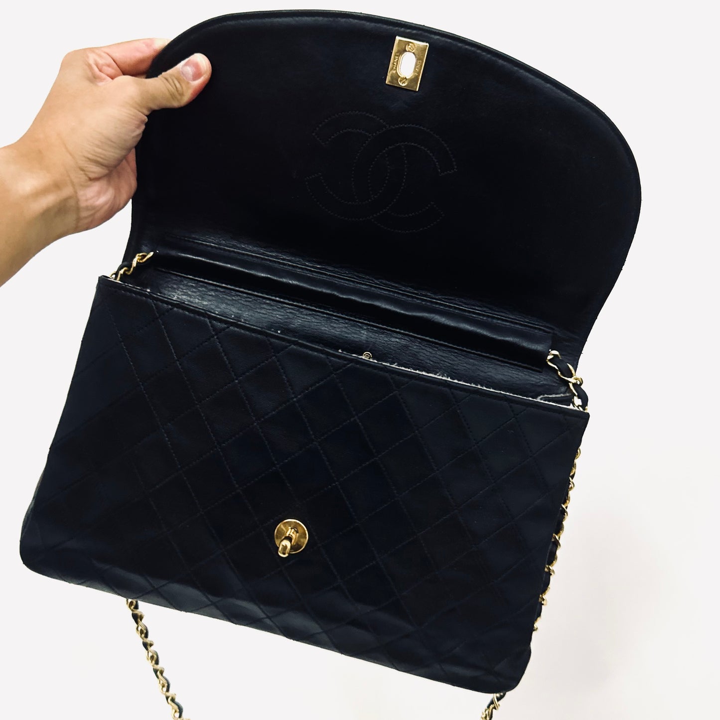 Chanel Black GHW Giant CC Monogram Logo Single Half Moon Flap Quilted Lambskin Vintage Turnlock Shoulder Sling Bag 1s