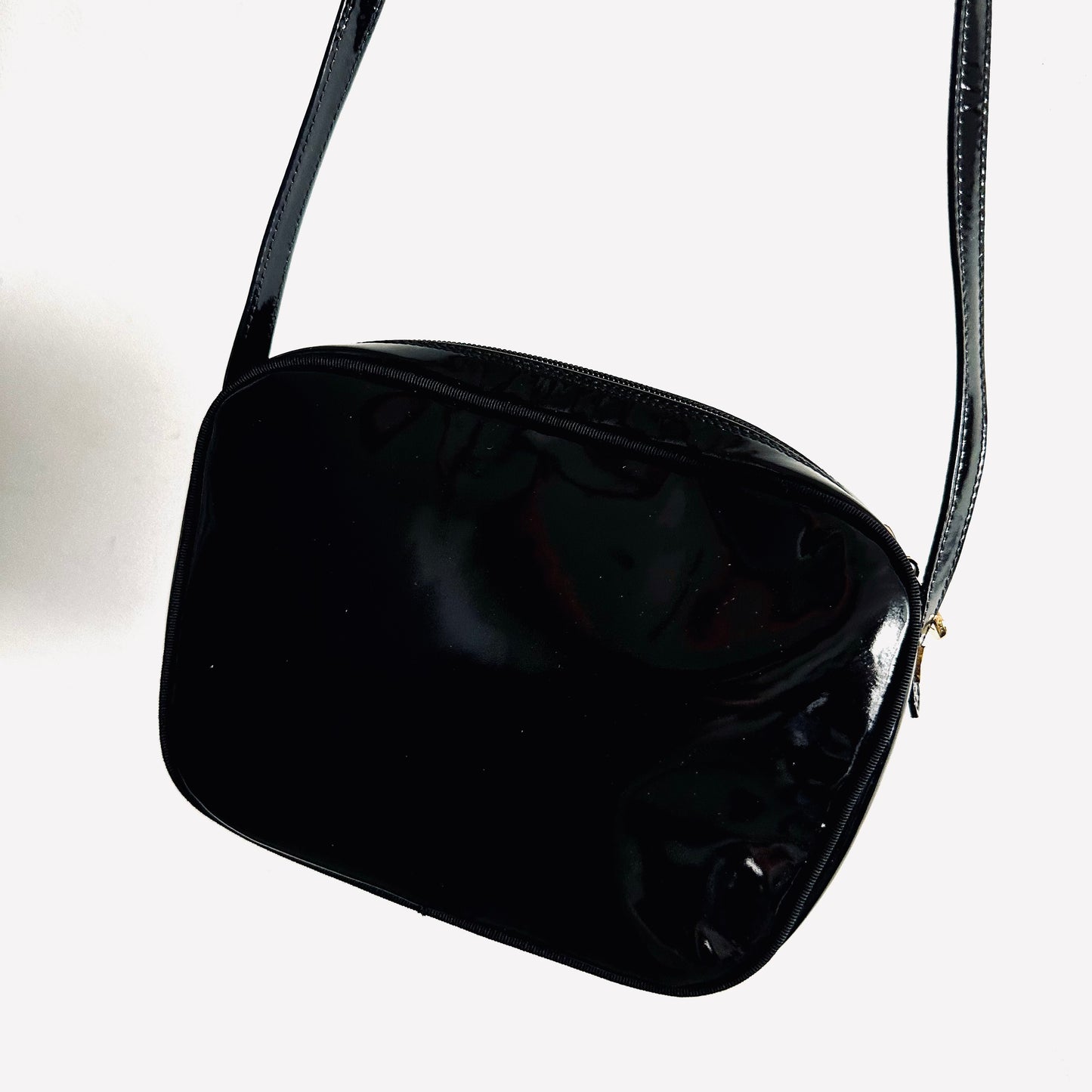 Salvatore Ferragamo Black GHW Vara Bow Camera Patent Leather Shoulder Sling Bag