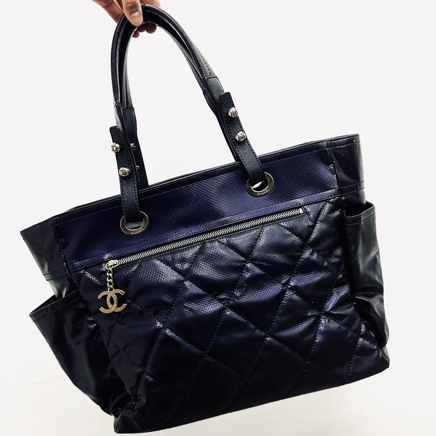 Chanel Indigo Paris Biarritz CC Monogram Logo Quilted Coated Fabric & Leather Shopper Shoulder Tote Bag With Pockets 13s