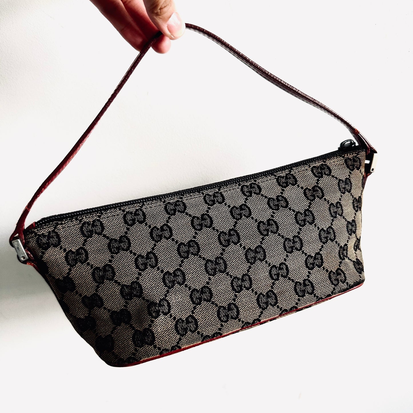 Gucci Black / Ash / Red GG Monogram Logo Mini Hobo Pochette Shoulder Bag