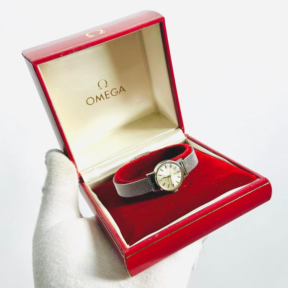 Omega Ladymatic White Round Dial Stainless Steel Automatic 19MM Vintage Watch