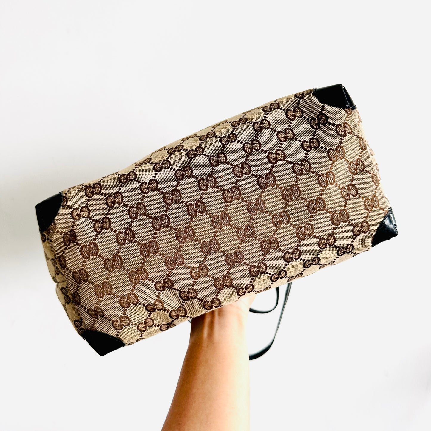 Gucci Beige / Black GHW GG Monogram Logo Sherry Charms Shopper Shoulder Tote Bag