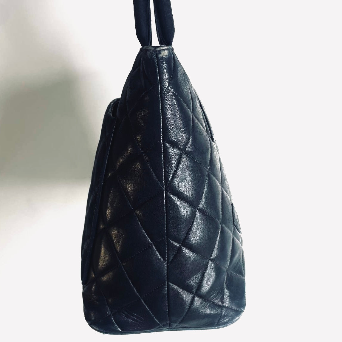 Chanel Black GHW Medallion Giant CC Monogram Logo Quilted Lambskin Shoulder Shopper Tote Bag 2s
