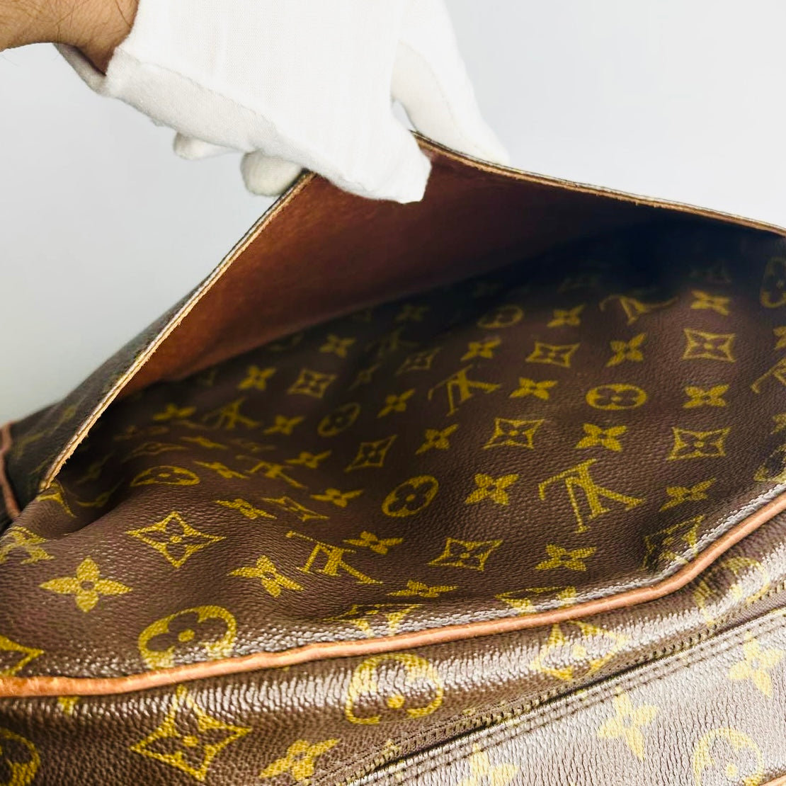 Louis Vuitton LV Reporter Nile Monogram Logo GHW Camera Messenger Shoulder Sling Bag