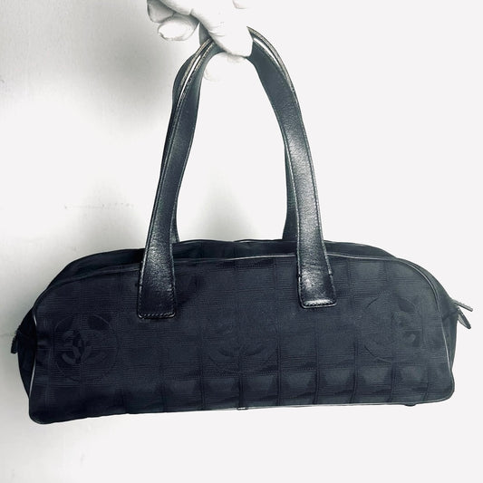 Chanel Black Travel Line East West Quilted Jacquard CC Monogram Logo Shoulder Shopper Boston Tote Bag 7s