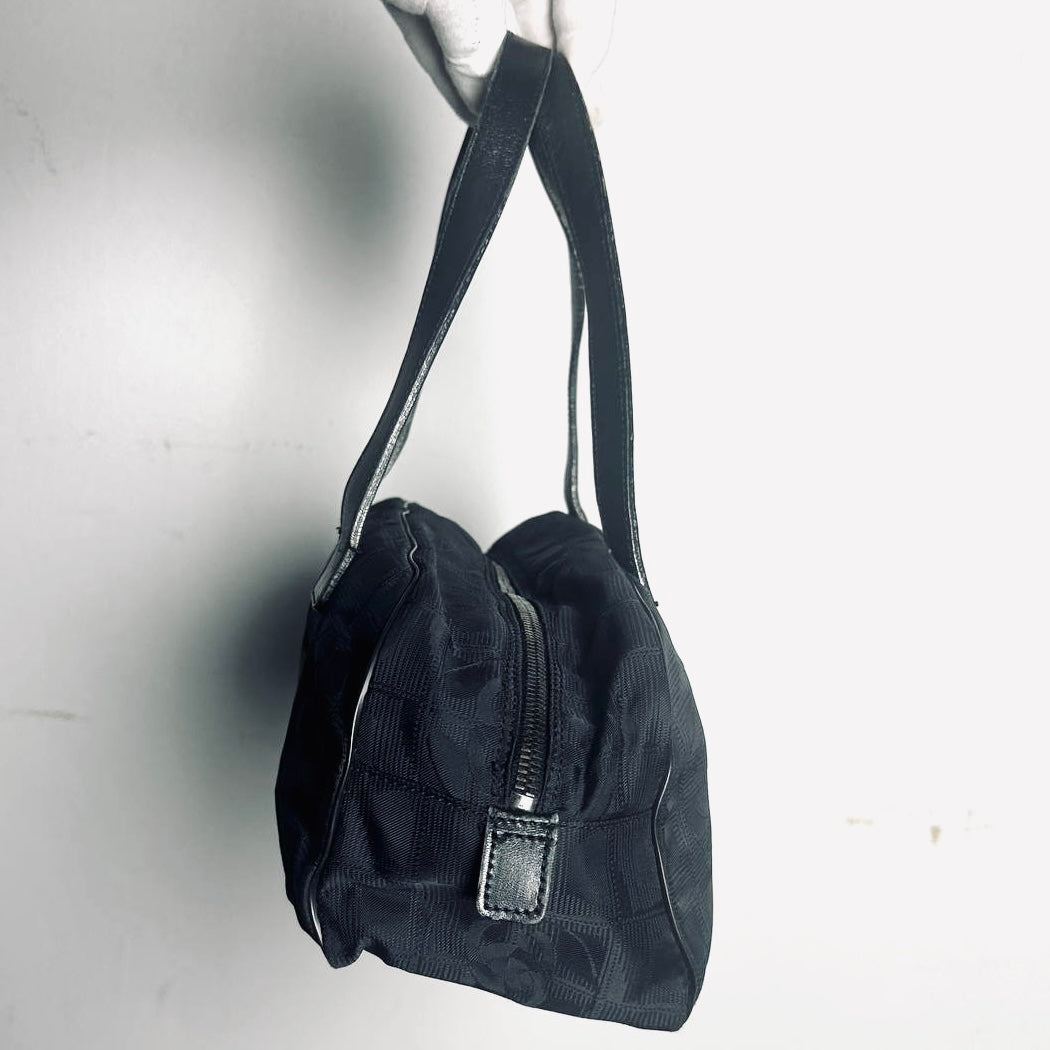 Chanel Black Travel Line East West Quilted Jacquard CC Monogram Logo Shoulder Shopper Boston Tote Bag 7s