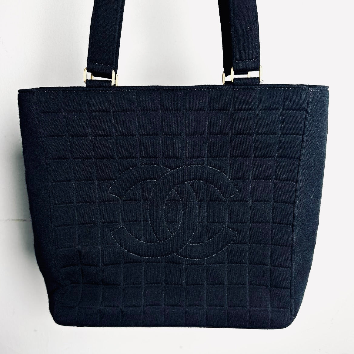 Chanel Black GHW Giant CC Monogram Logo Chocolate Bar Quilted Jersey Fabric Vintage Shopper Shoulder Tote Bag 7s