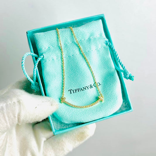 Tiffany & Co T&C T Wire Smile Pendant Au750 18K Yellow Gold With Diamonds Small SM Chain Necklace