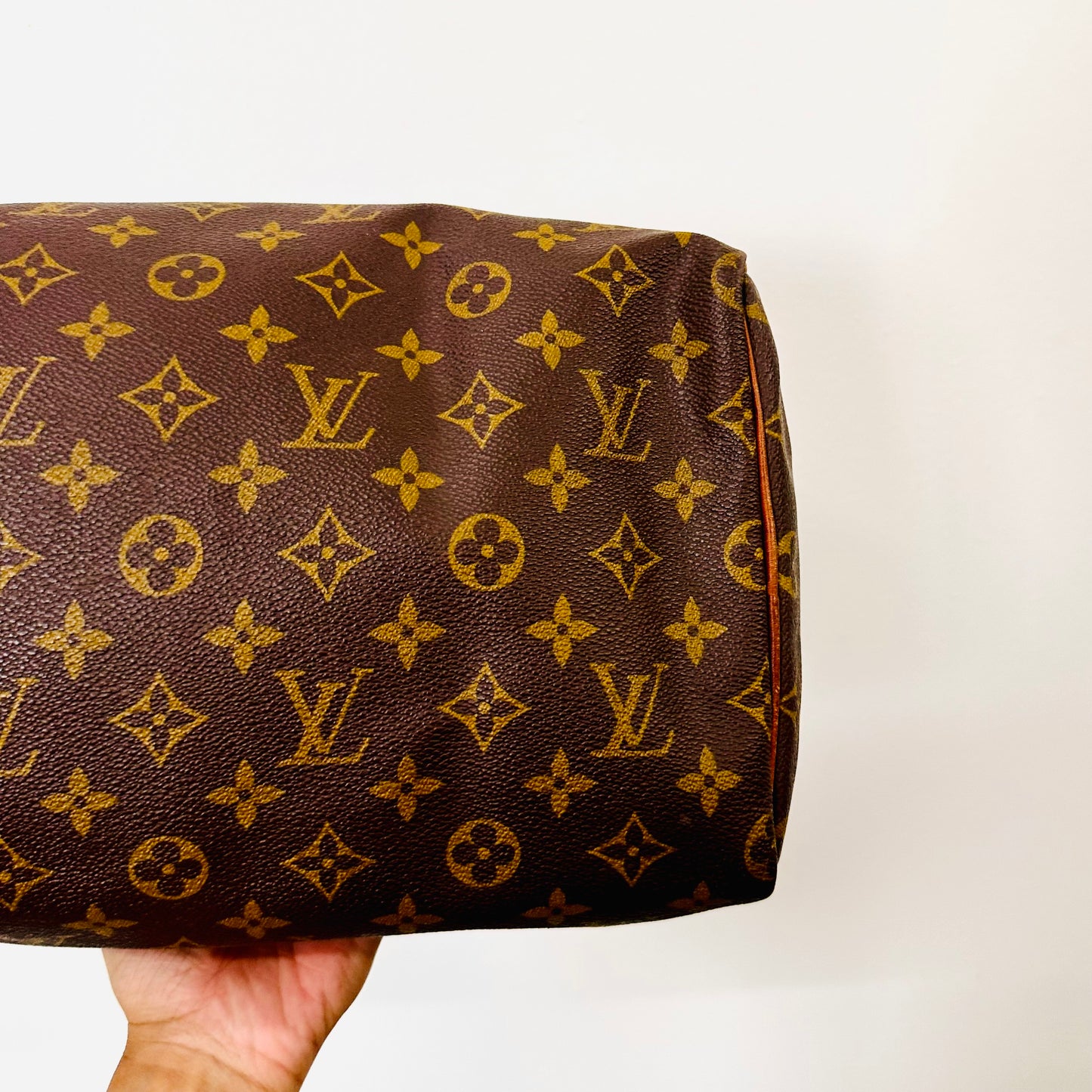 Louis Vuitton LV Boston Speedy 30 Monogram Logo GHW Top Handle Bag