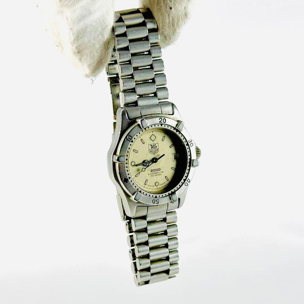 Tag Heuer Professional 962.213 White Dial Stainless Steel Quartz 36MM Watch