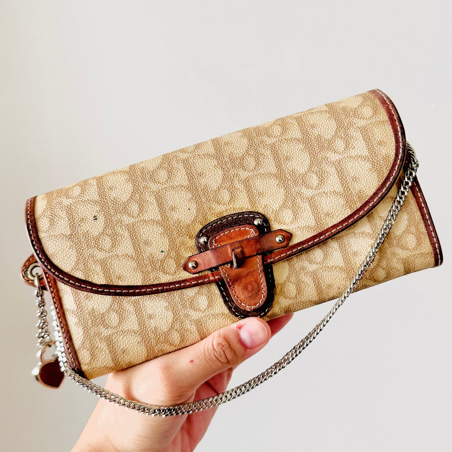 Christian Dior CD Romantique Beige Oblique Monogram Logo Flap WOC Wallet On Chain Pochette Shoulder Bag