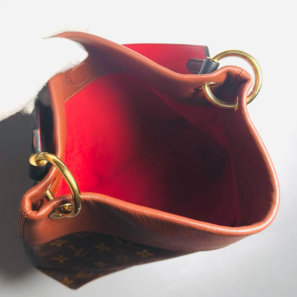 Louis Vuitton LV Tuileries Besace Monogram Logo GHW 2-Way Top Handle Hobo Baguette Shoulder Sling Bag