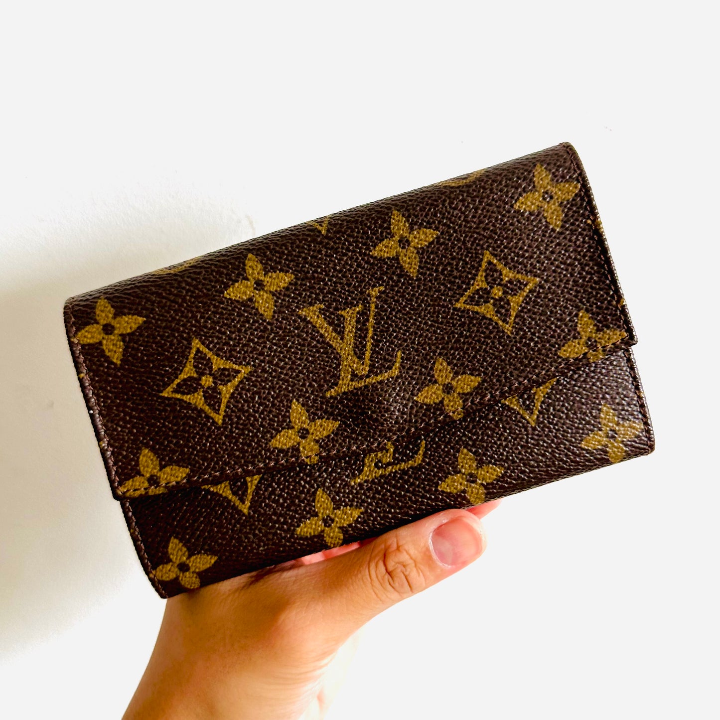 Louis Vuitton LV Monogram Logo GHW Flap Compact Wallet