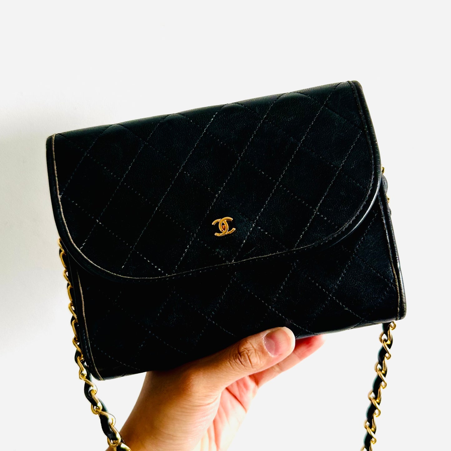 Chanel Black GHW Quilted Lambskin Leather CC Logo 2-Way Vintage Flap Mini Shoulder Sling Bag Pre Series