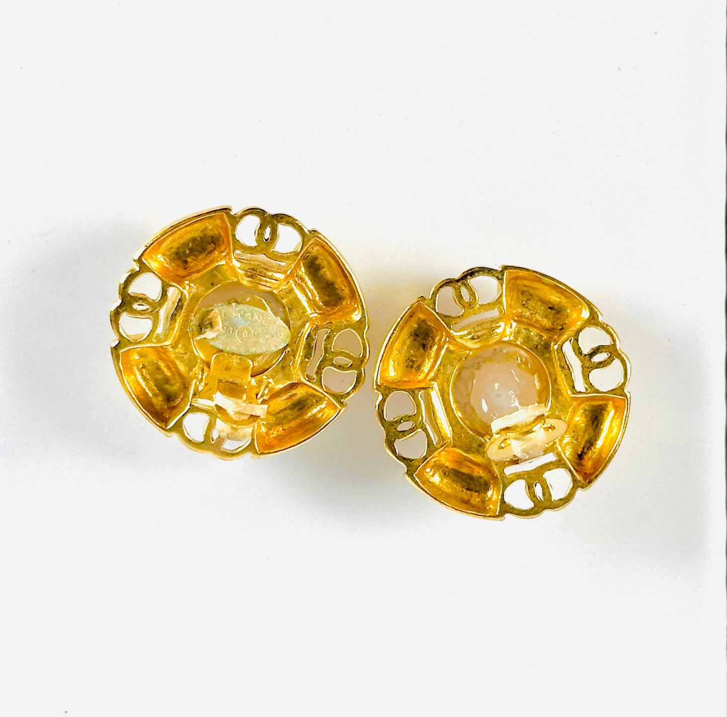 Chanel Gold Giant CC Monogram Logo Large Round Vintage Clip On Earrings