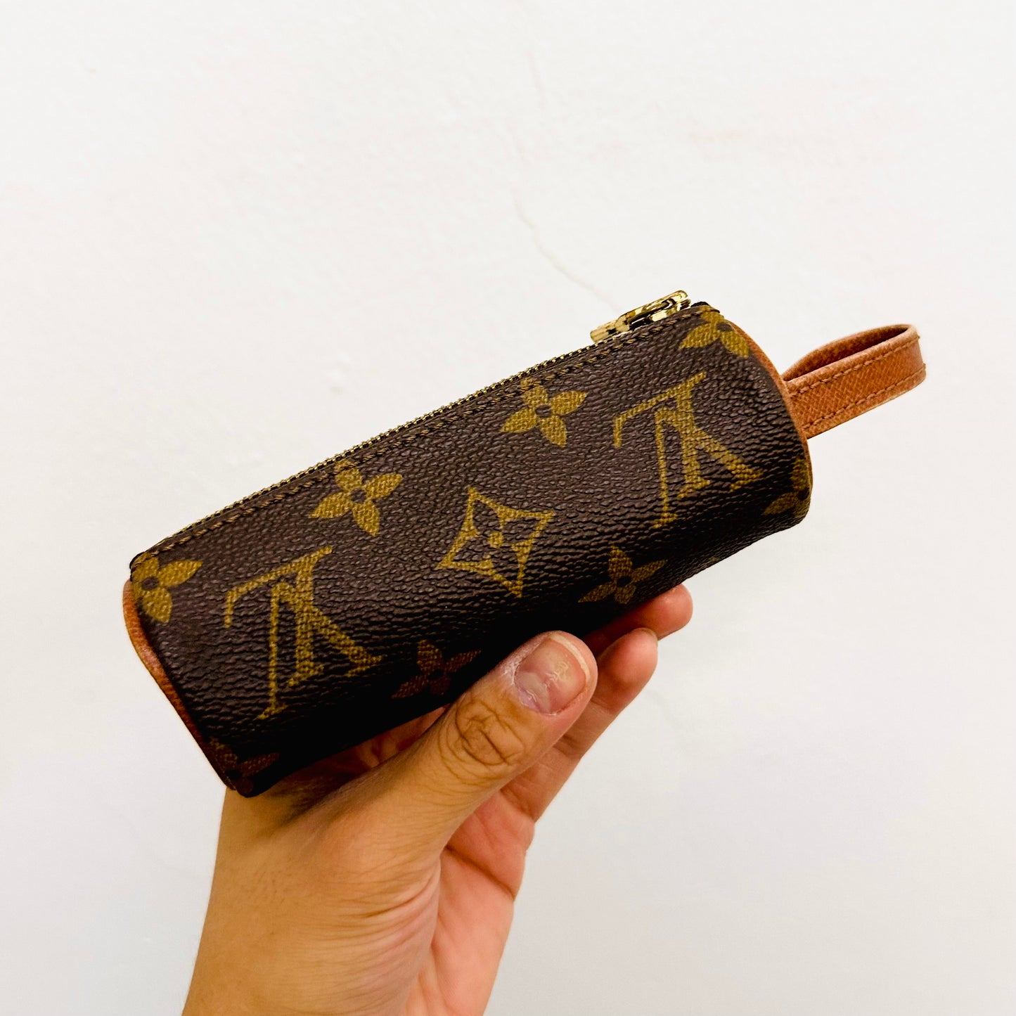 Louis Vuitton LV Monogram Logo GHW Mini Papillon Roller Pochette Wrislet Pouch Clutch