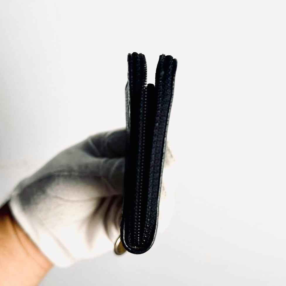 Chanel Black GHW CC Giant Monogram Logo Caviar Vintage Compact Zippy Zip Around Coin Purse Pouch Wallet 4s
