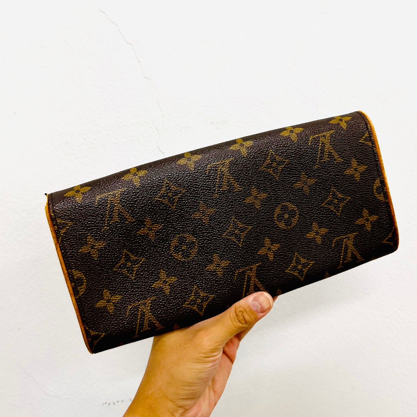 Louis Vuitton LV Pochette Twin GM Monogram Logo GHW Shoulder Sling Bag Pouch Clutch