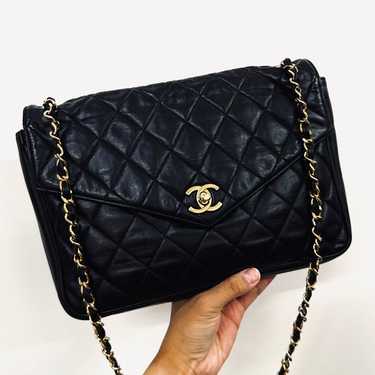 Chanel Black GHW Envelope CC Logo Medium Classic Flap Quilted Lambskin Turnlock Vintage Shoulder Sling Bag 0s