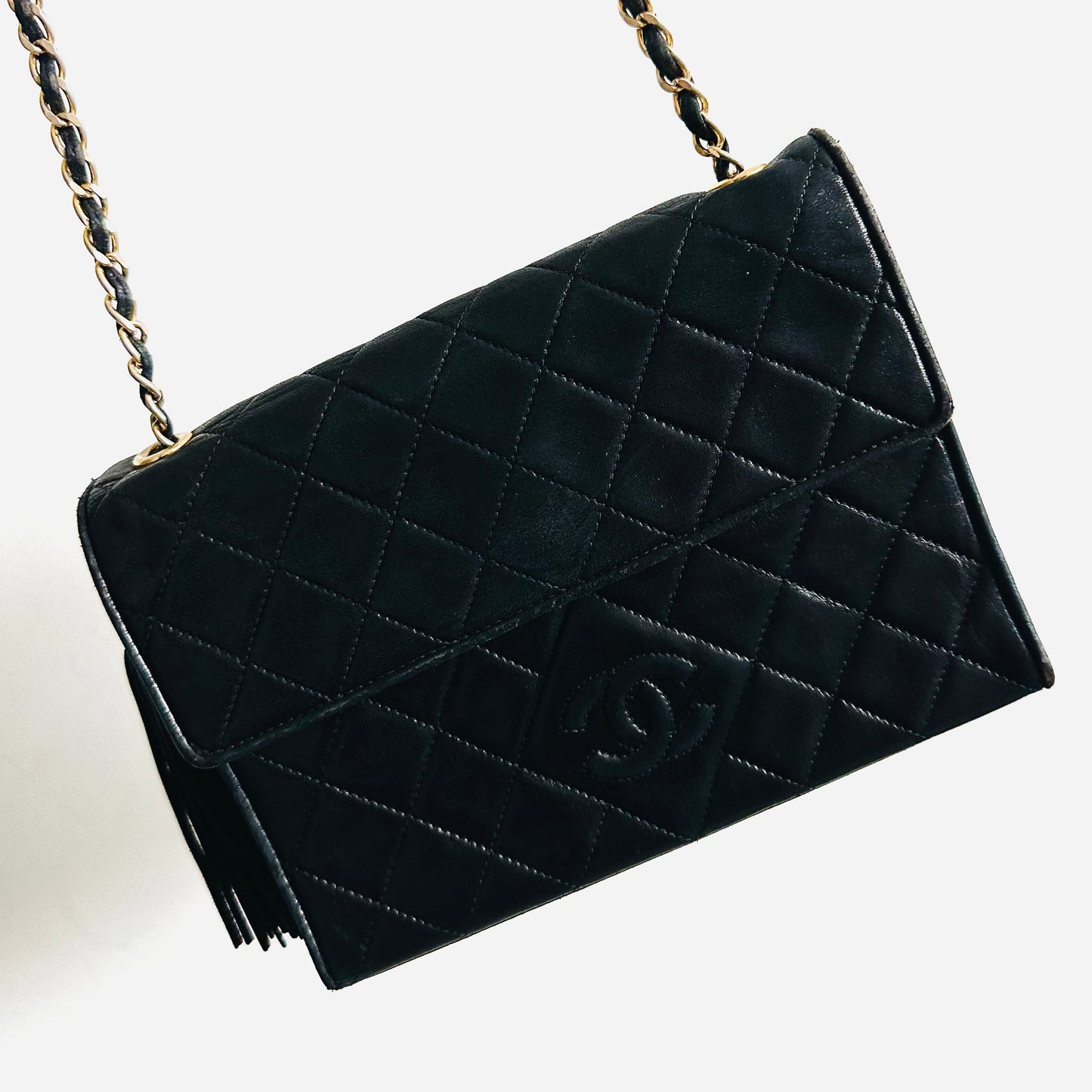 Chanel Black GHW Quilted Lambskin CC Logo Vintage Flap Shoulder Sling Bag 1s with Tassel Fringe