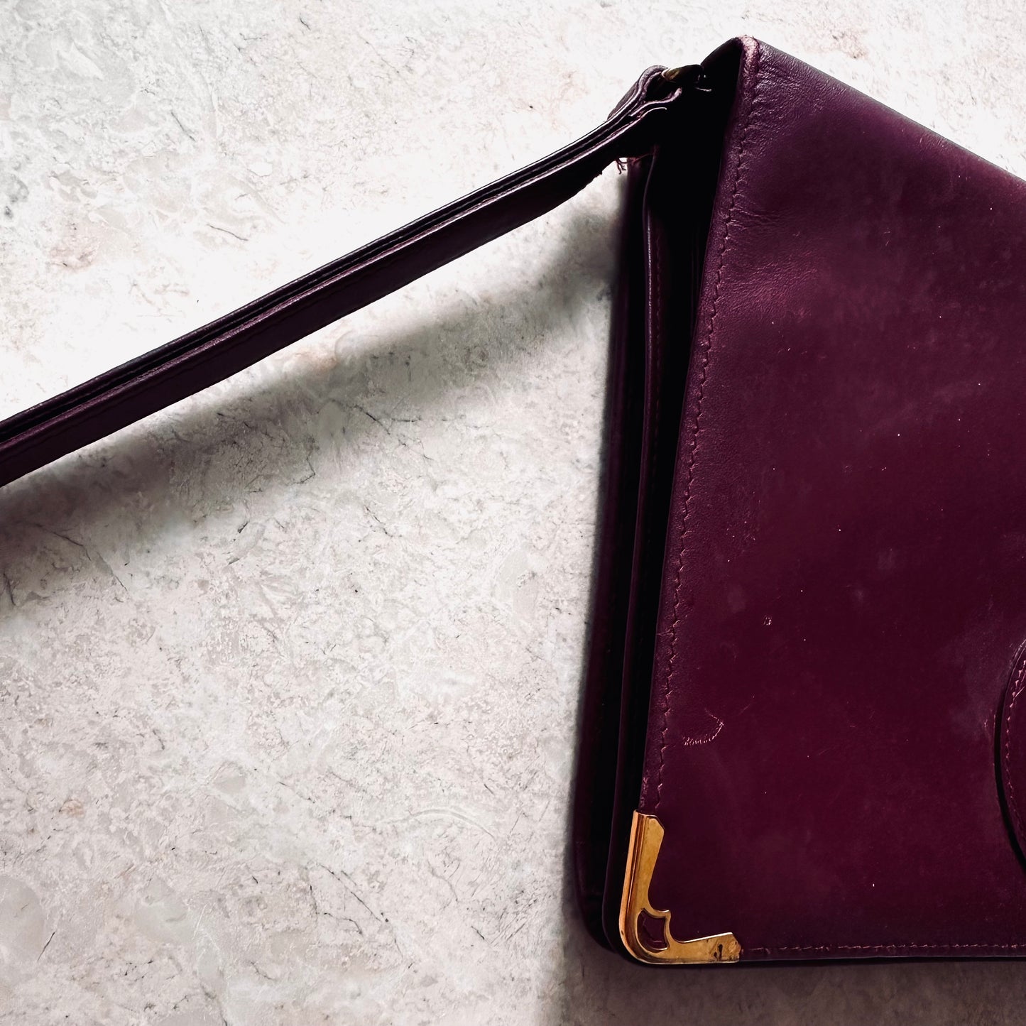 Cartier Must / Mast de Cartier Burgundy Red Maroon GHW Smooth Leather Flap Wrislet Pouch Clutch Case