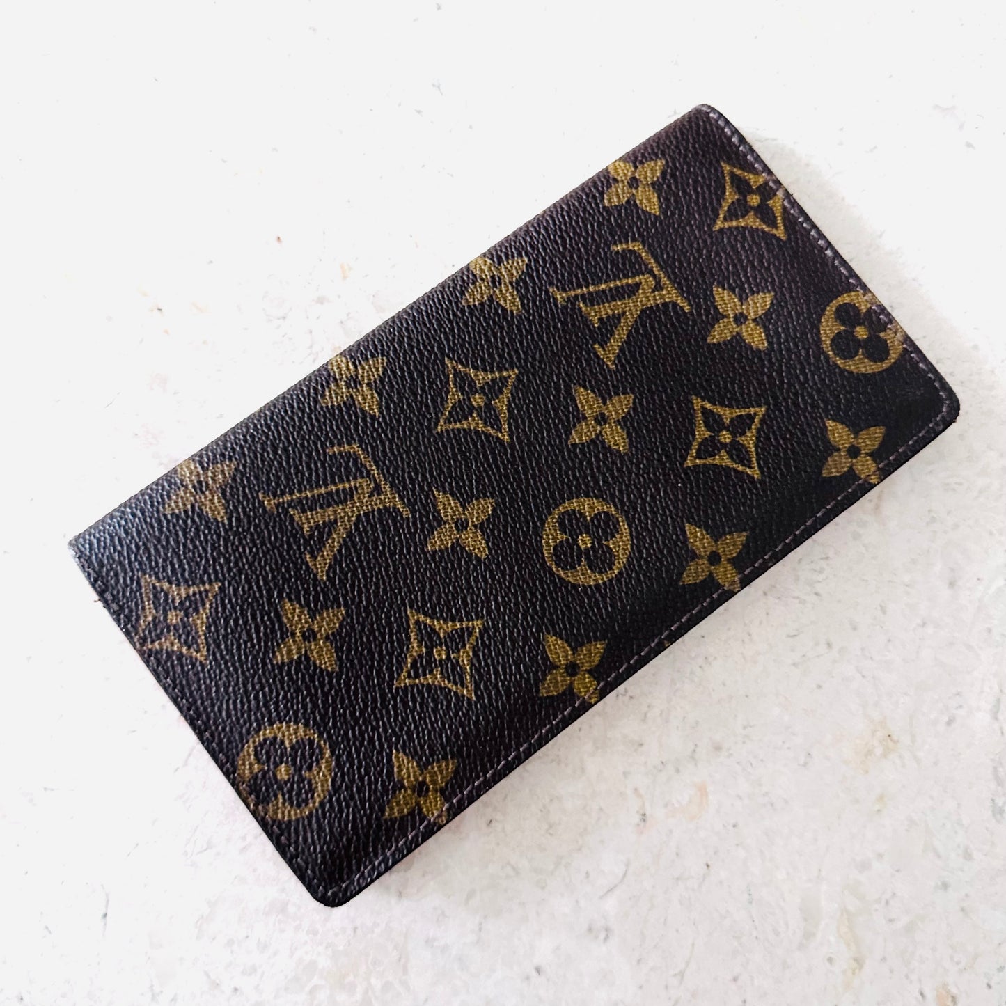 Louis Vuitton LV Porte Yen Brazza Monogram Logo GHW Long Bifold Flap Slim Wallet