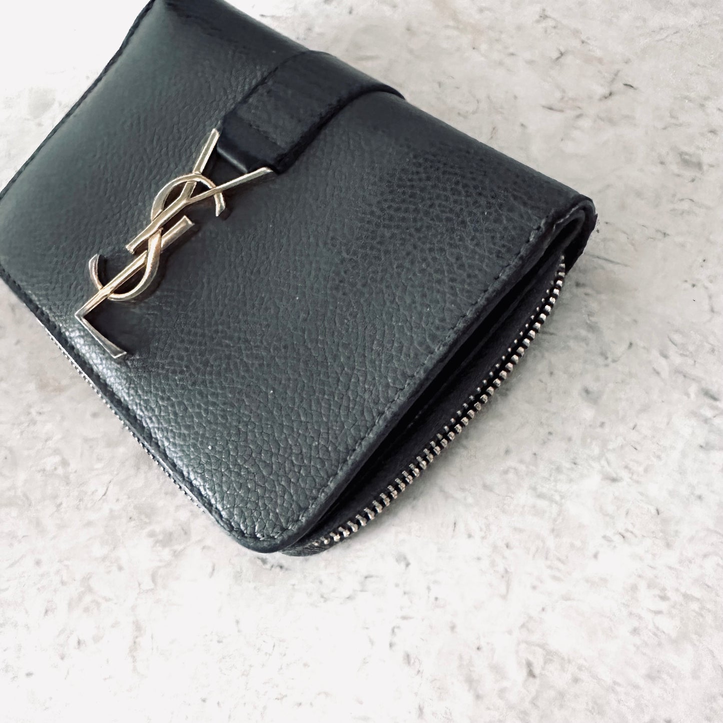 YSL Yves Saint Laurent Dark Grey / Gray GHW Cassandra Compact Flap Leather Zippy Zip Around Wallet