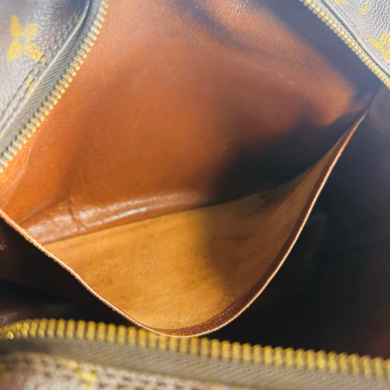 Louis Vuitton LV Nile Reporter Monogram Logo GHW Camera Messenger Shoulder Sling Bag