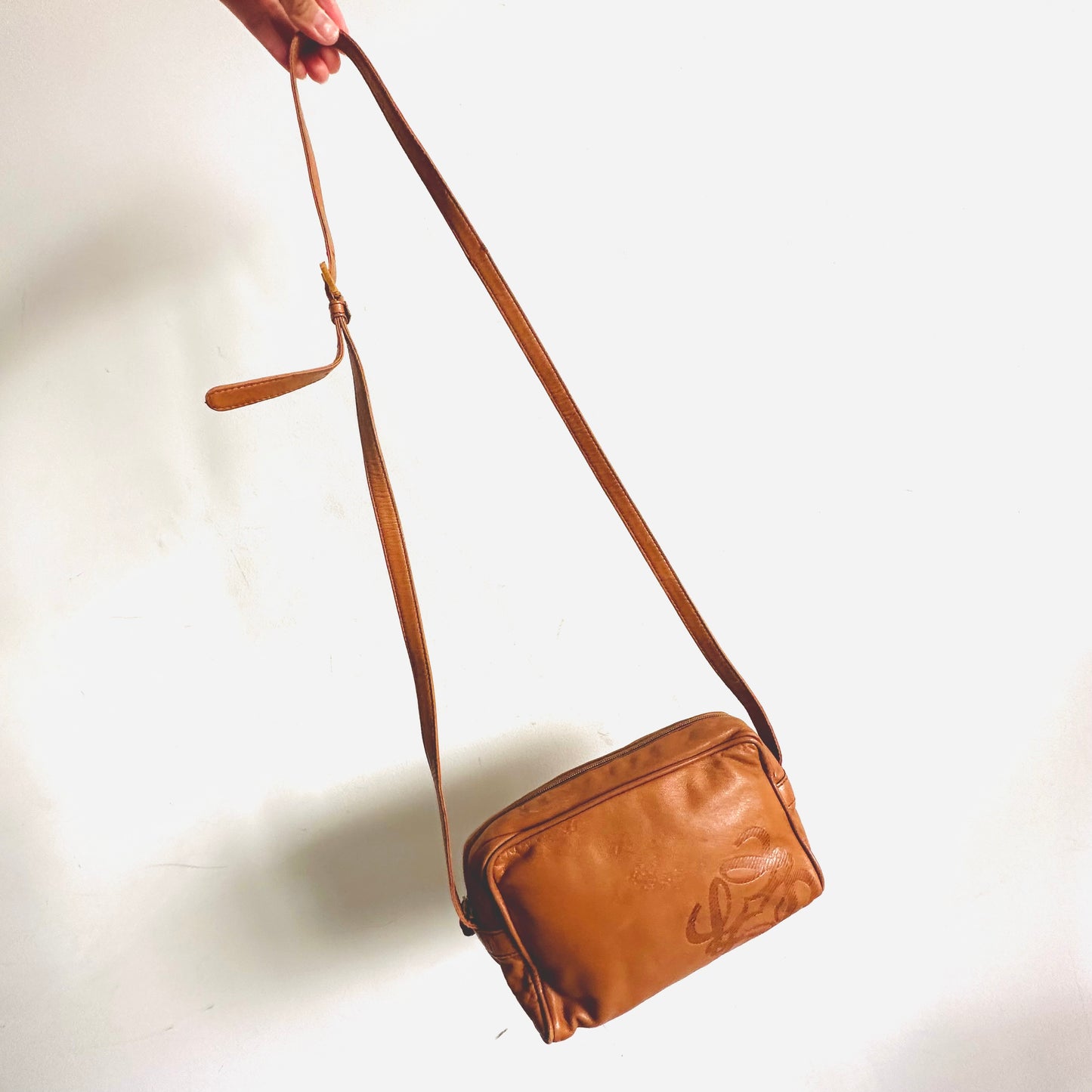 Loewe Caramel Brown Smooth Leather Giant Anagram Logo Monogram Camera Shoulder Sling Bag