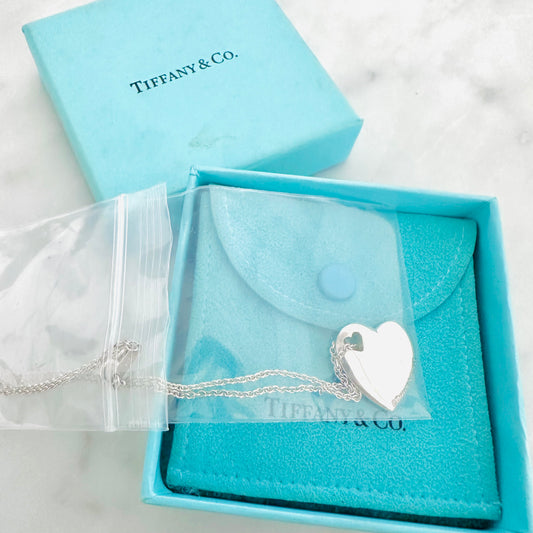 Tiffany & Co T&C Heart Pendant Classic 925 Sterling Silver Chain Necklace