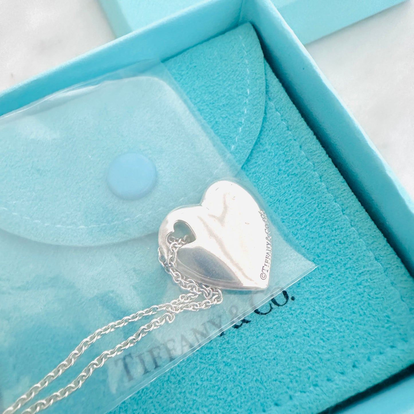 Tiffany & Co T&C Heart Pendant Classic 925 Sterling Silver Chain Necklace