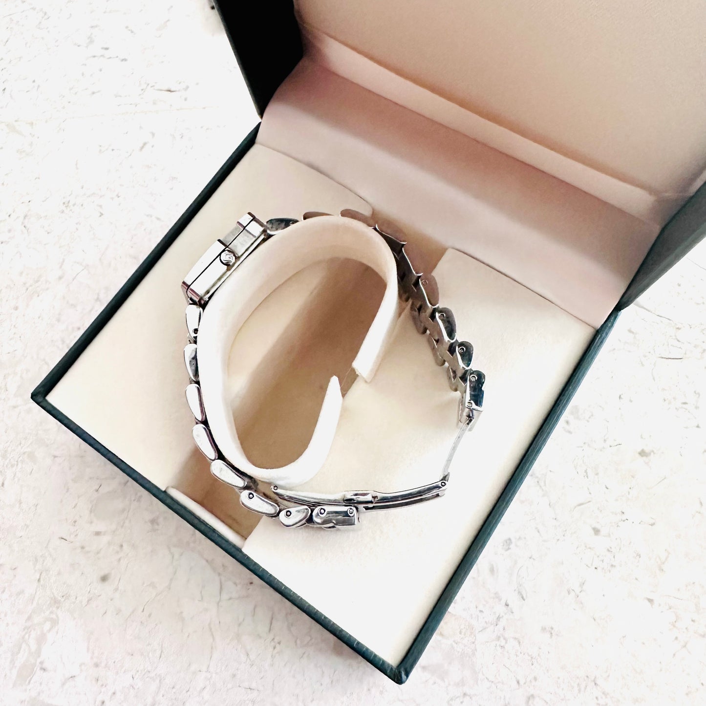 Gucci Black G Dial Monogram Logo Stainless Steel 27MM Watch