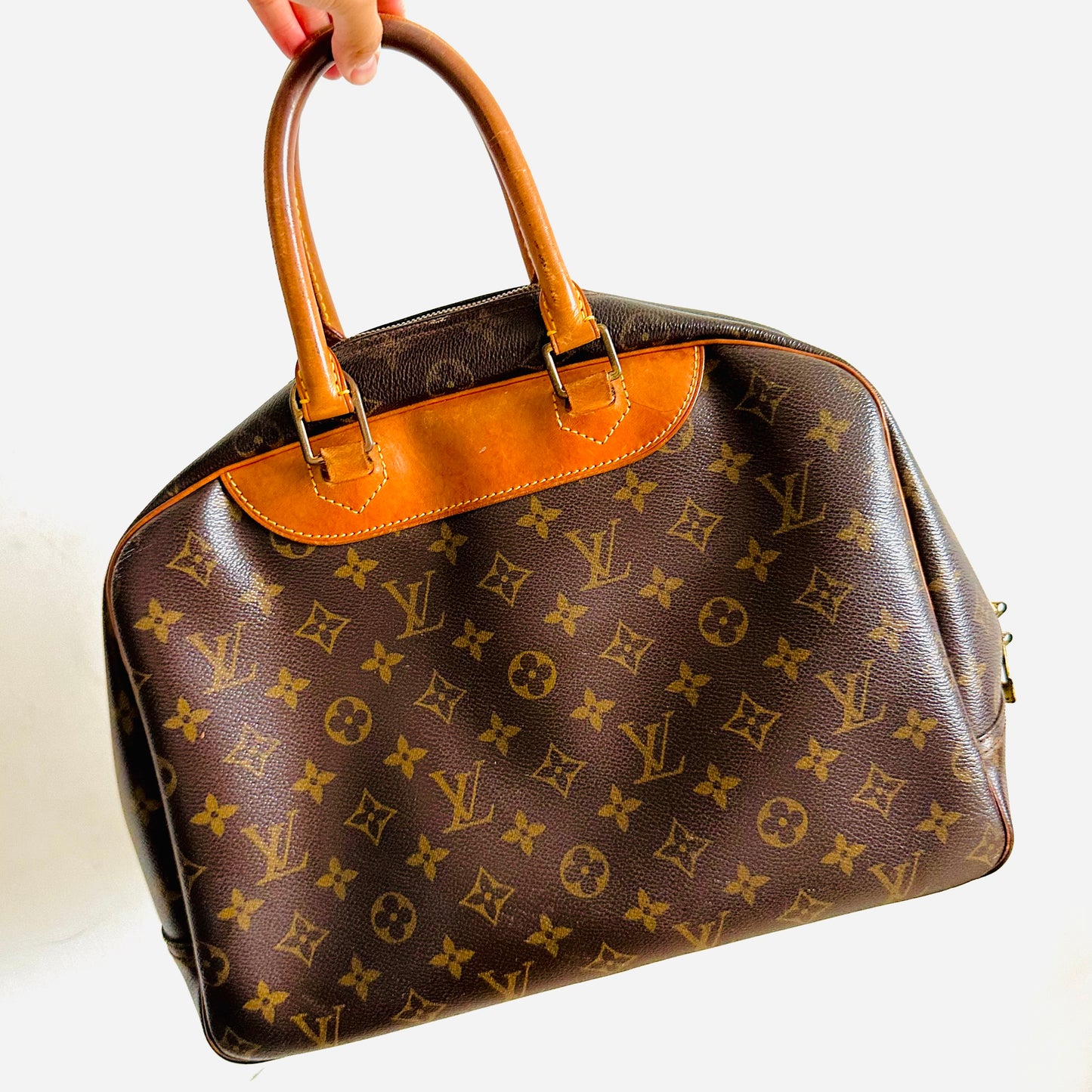 Louis Vuitton LV Deauville Monogram Logo GHW Boston Top Handle Bag