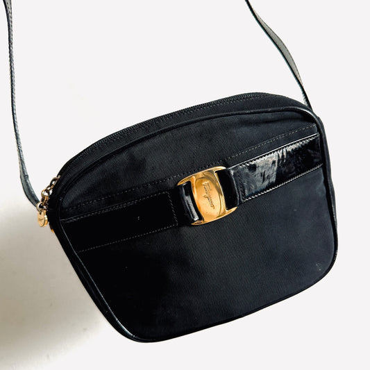 Salvatore Ferragamo Black GHW Vara Bow Camera Fabric / Patent Leather Shoulder Sling Bag