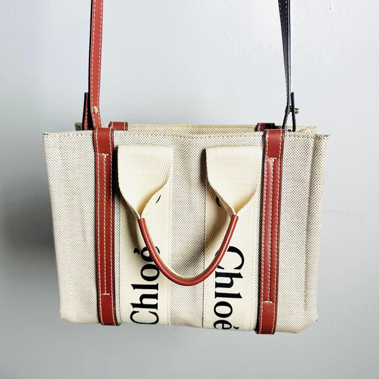 Chloe Woody Beige / Brown Monogram Logo 2-Way Small Shopper Shoulder Sling Tote Bag