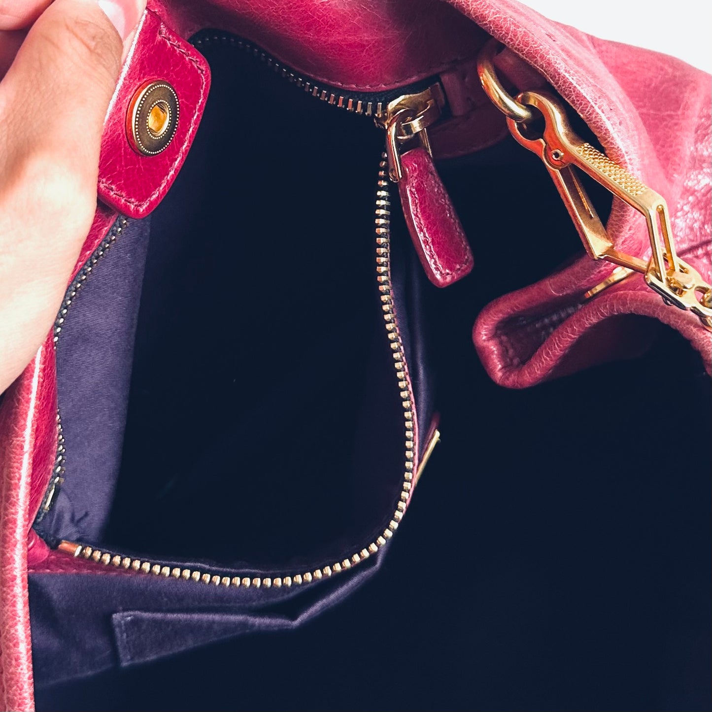 Miu Miu Fuchsia Pink GHW Vitello Lux Classic Logo 2-Way Shopper Shoulder Bauletto Sling Tote Bag