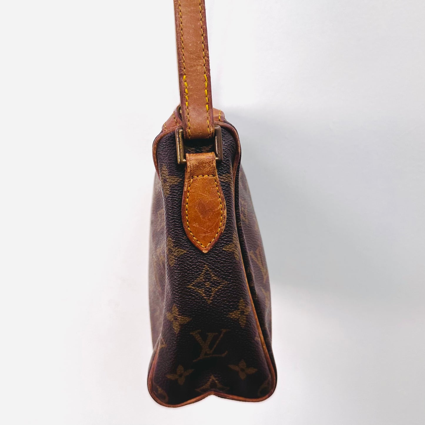 Louis Vuitton LV Tulle Lee Monogram Logo GHW Camera Shoulder Sling Bag