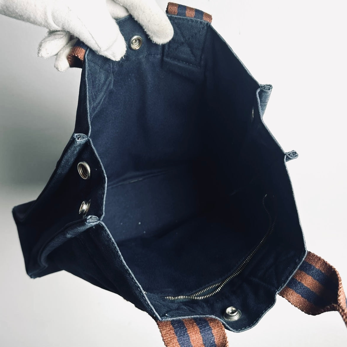 Hermes Herline PM Navy Blue / Maroon Fourre Fool Toile Structured Shopper Tote Bag