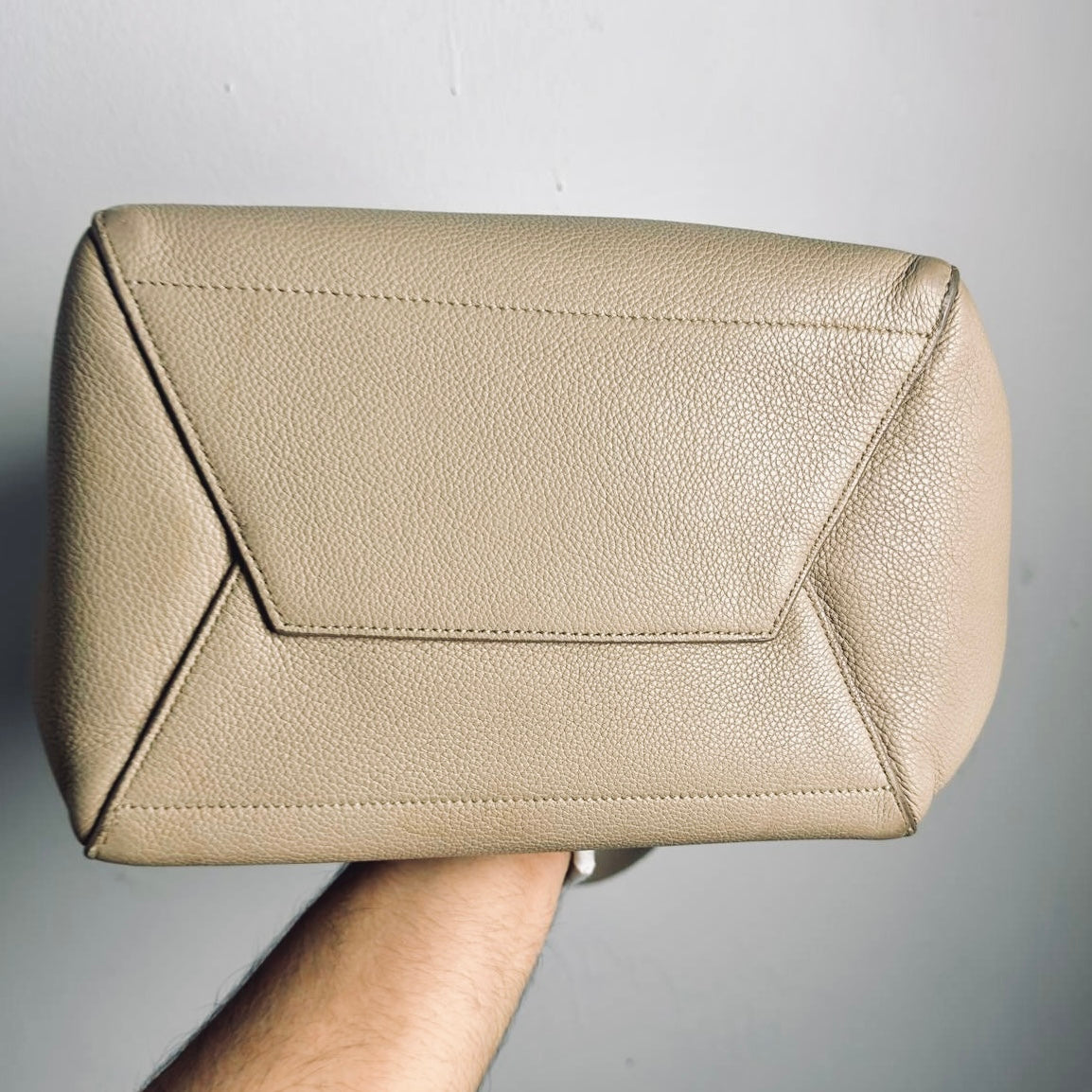 Celine Sangle Sand Taupe Beige GHW Bucket Shoulder Sling Bag Supple Grained Calfskin Leather