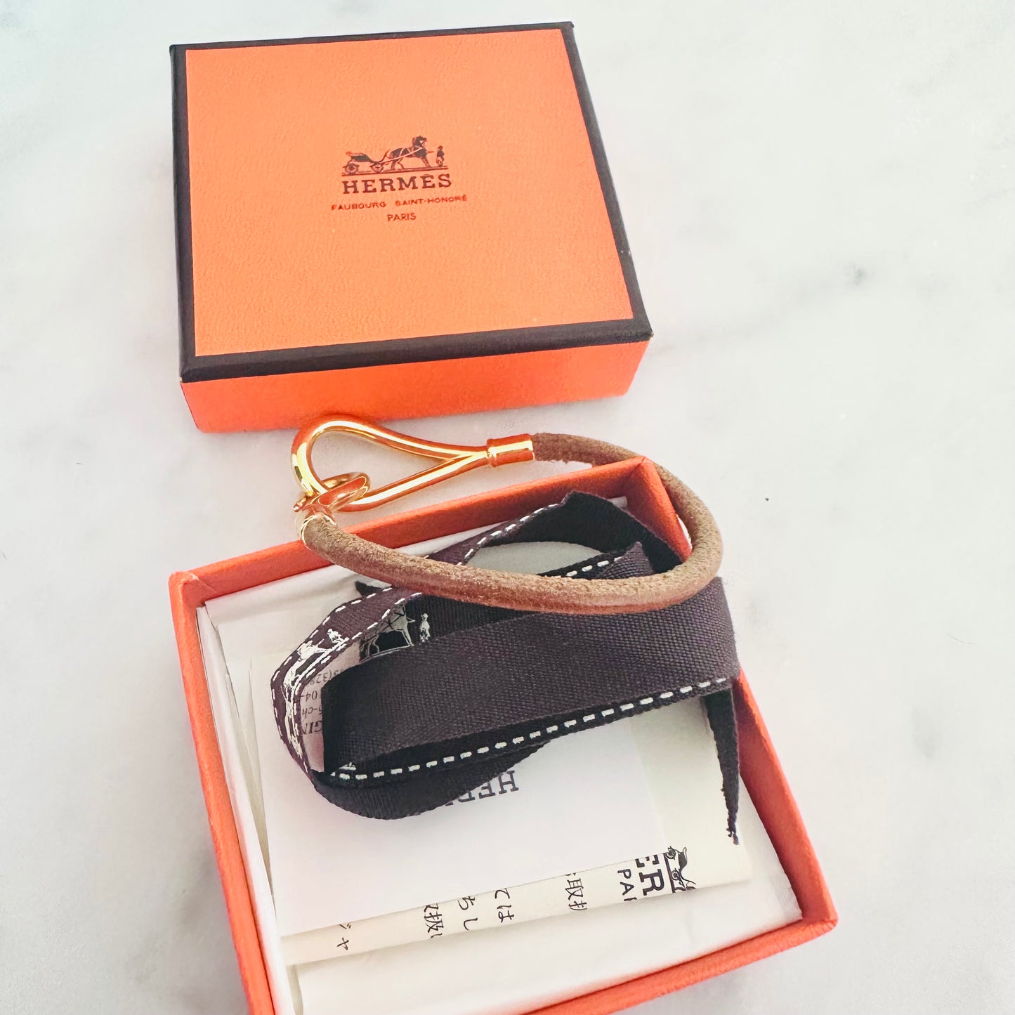 Hermes Gold GHW Jumbo H Leather Clasp Bracelet Bangle