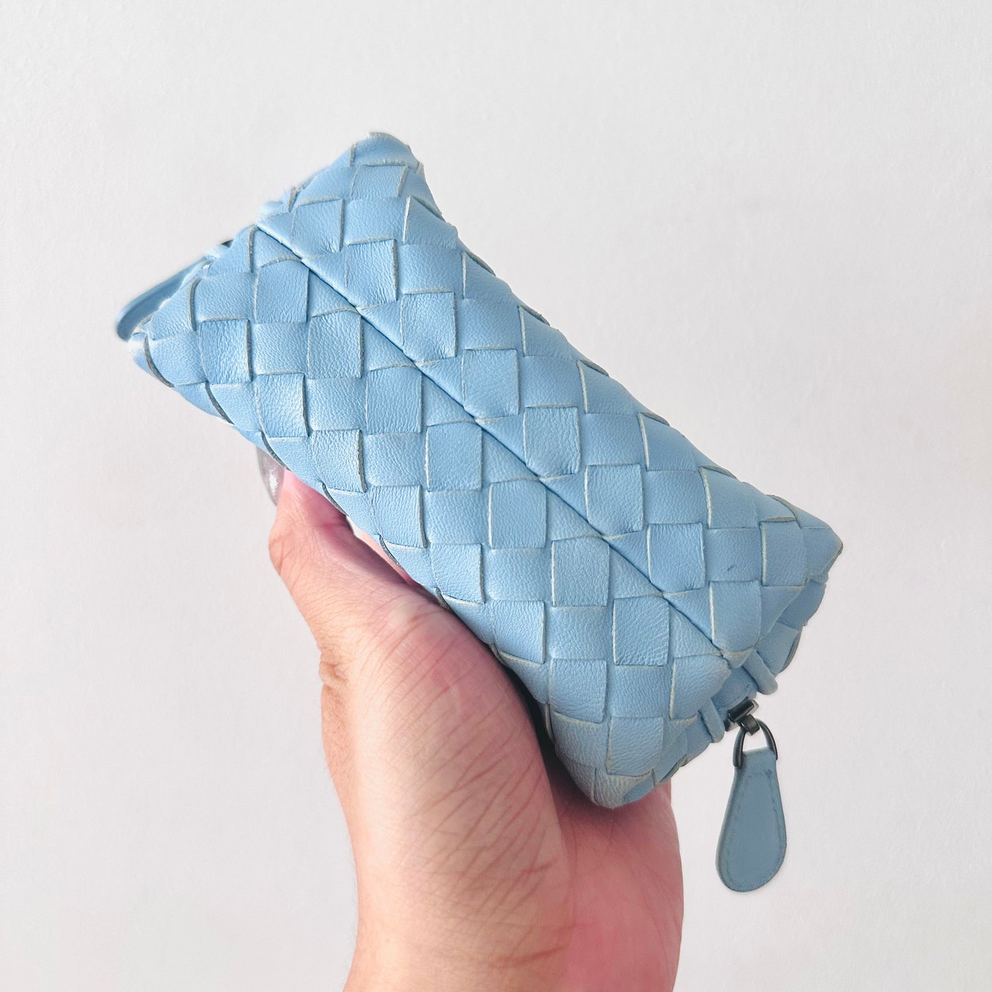 Bottega Veneta BV Sky Blue Intrecciato Nappa Woven Leather Zip Cosmetic Toiletry Pouch Clutch Case