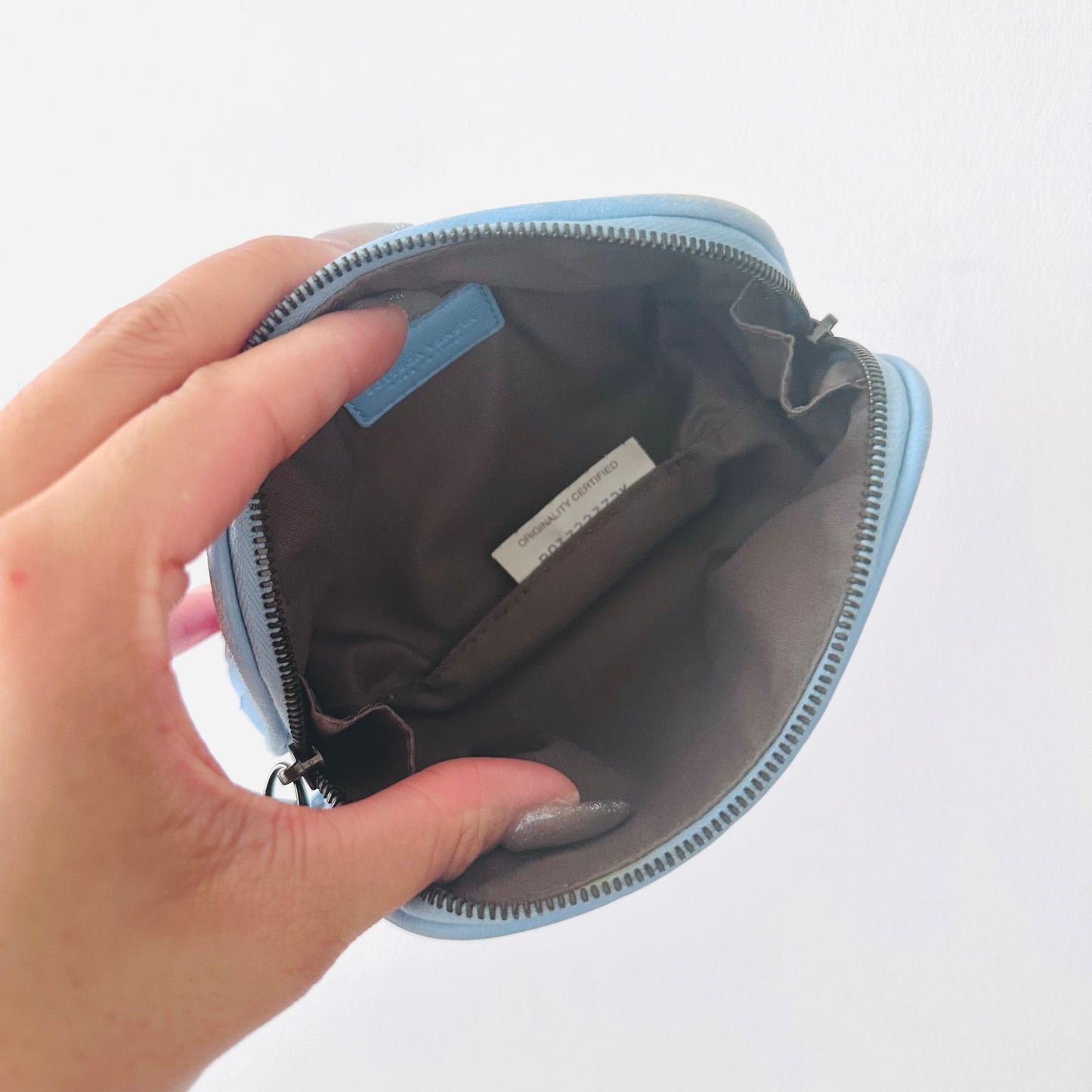 Bottega Veneta BV Sky Blue Intrecciato Nappa Woven Leather Zip Cosmetic Toiletry Pouch Clutch Case