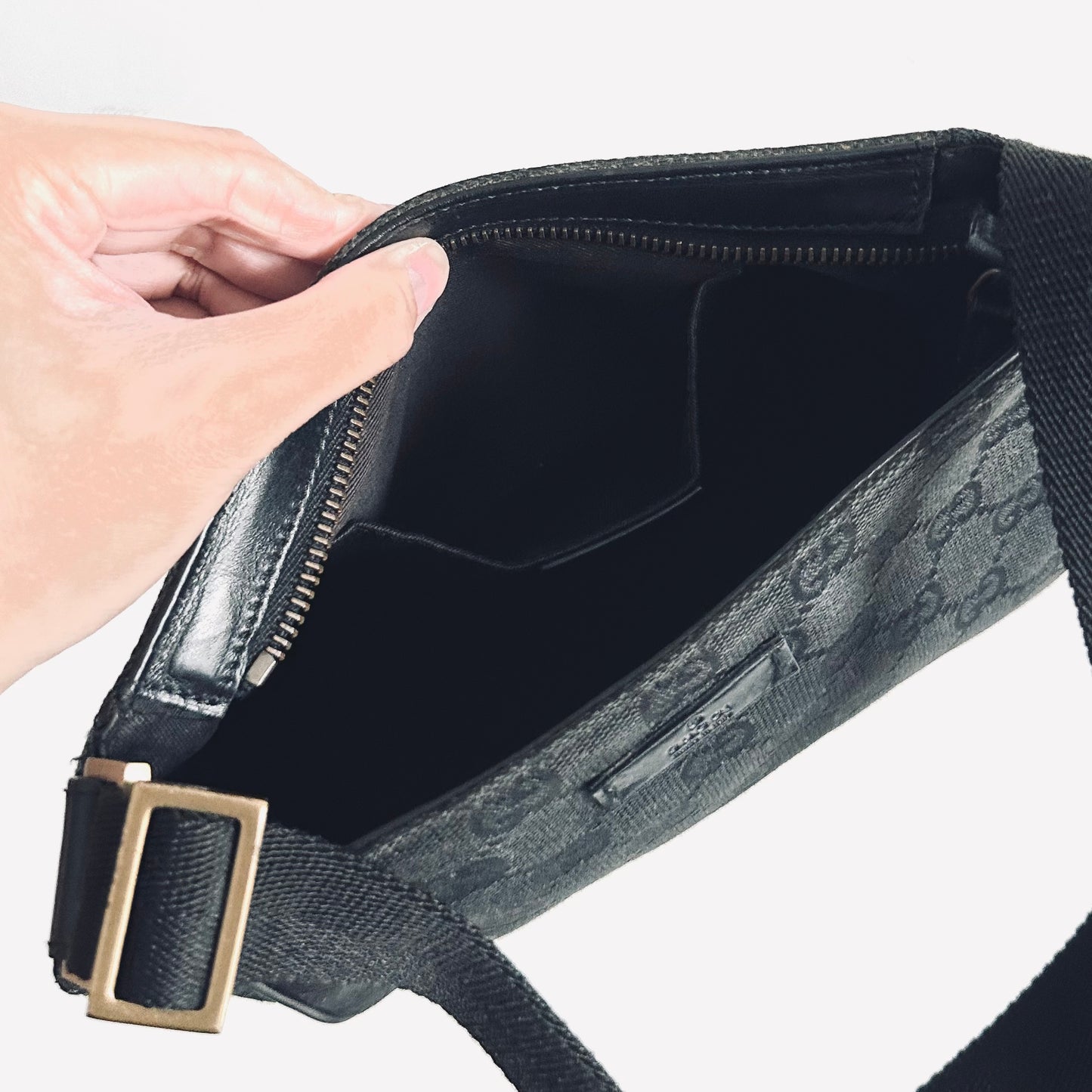 Gucci Black GHW GG Monogram Small Hobo Pochette Baguette Shoulder Bag