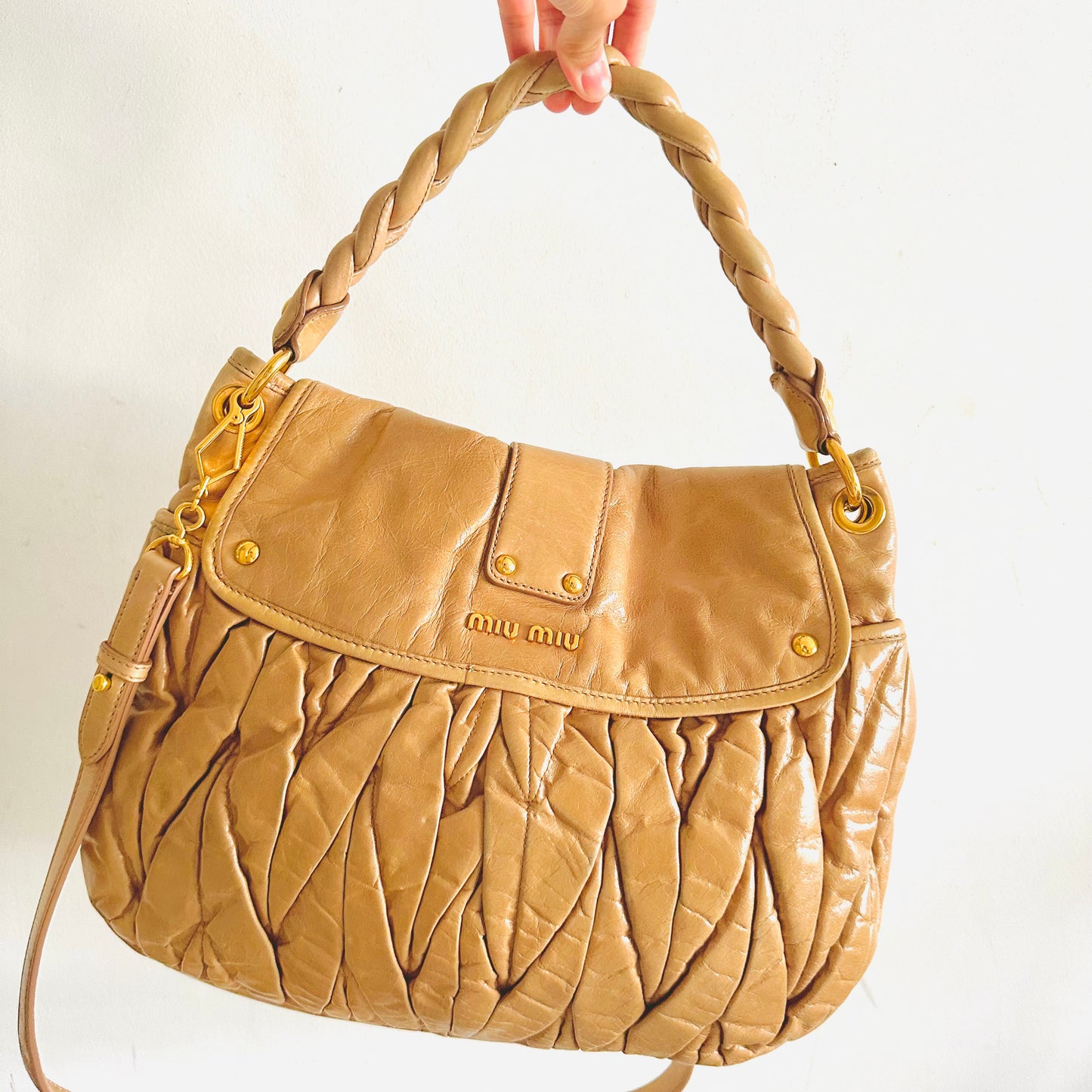 Miu Miu Beige GHW Matelasse Lux Leather Classic Logo 2-Way Bauletto Hobo Shopper Shoulder Baguette Sling Bag