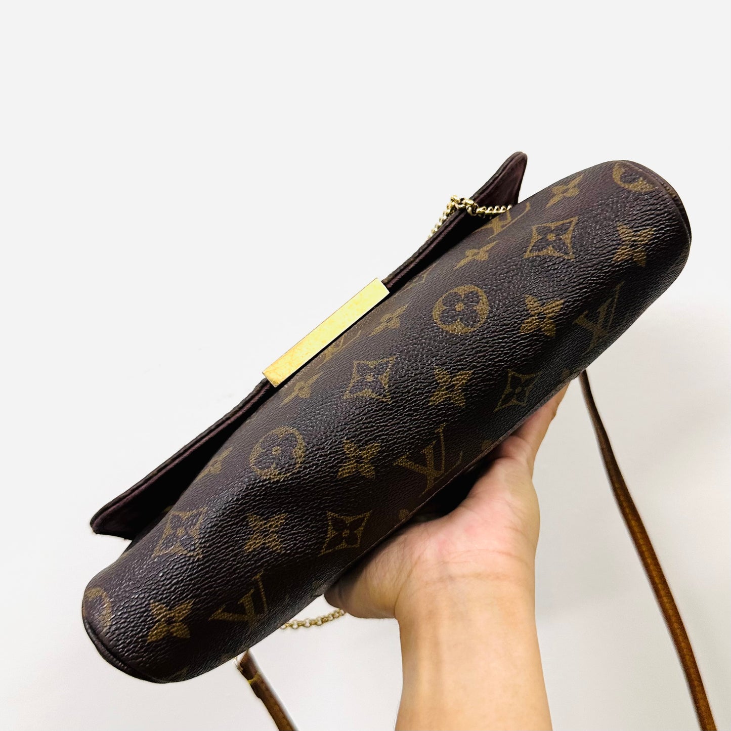 Louis Vuitton LV Favourite Monogram Logo GHW 2-Way Flap Shoulder Sling Pochette Accessories Accessoires Chain Bag