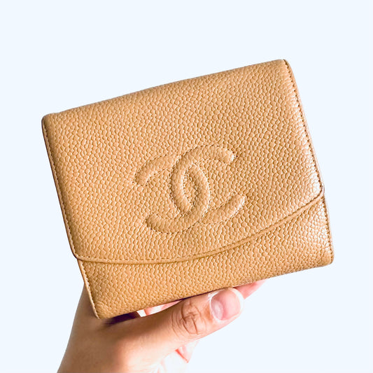 Chanel Beige GHW Caviar Leather Giant CC Logo Flap Vintage Bifold Compact Wallet 11s