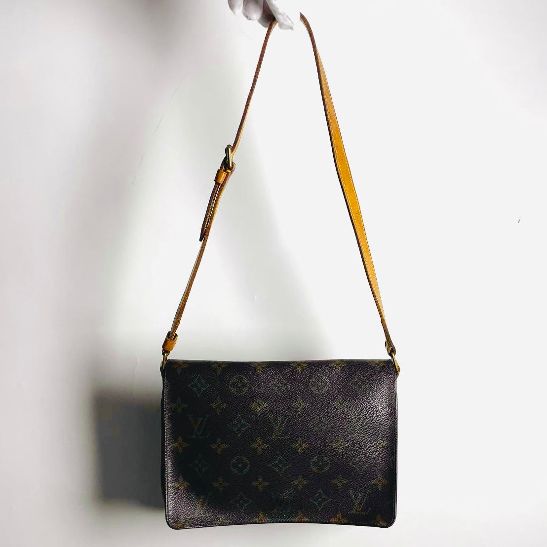 Louis Vuitton LV Musette Tango Flap Monogram Logo GHW Shoulder Sling Bag