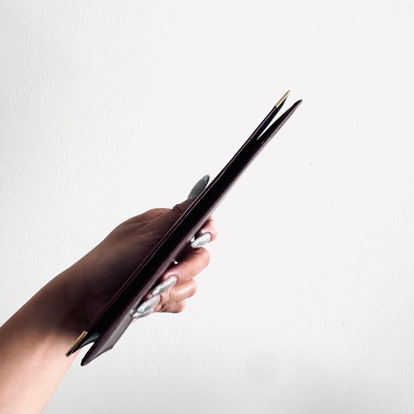 Cartier Must / Mast de Cartier Maroon Burgundy GHW Smooth Leather Bifold Long Wallet