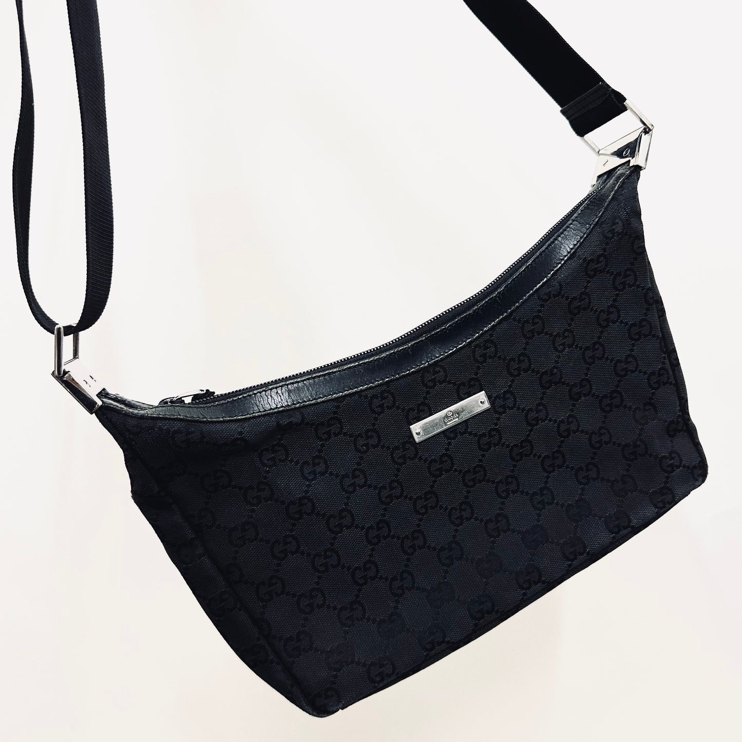 Gucci Black Half Moon Crescent GG Monogram Logo Hobo Baguette Shoulder Sling Bag