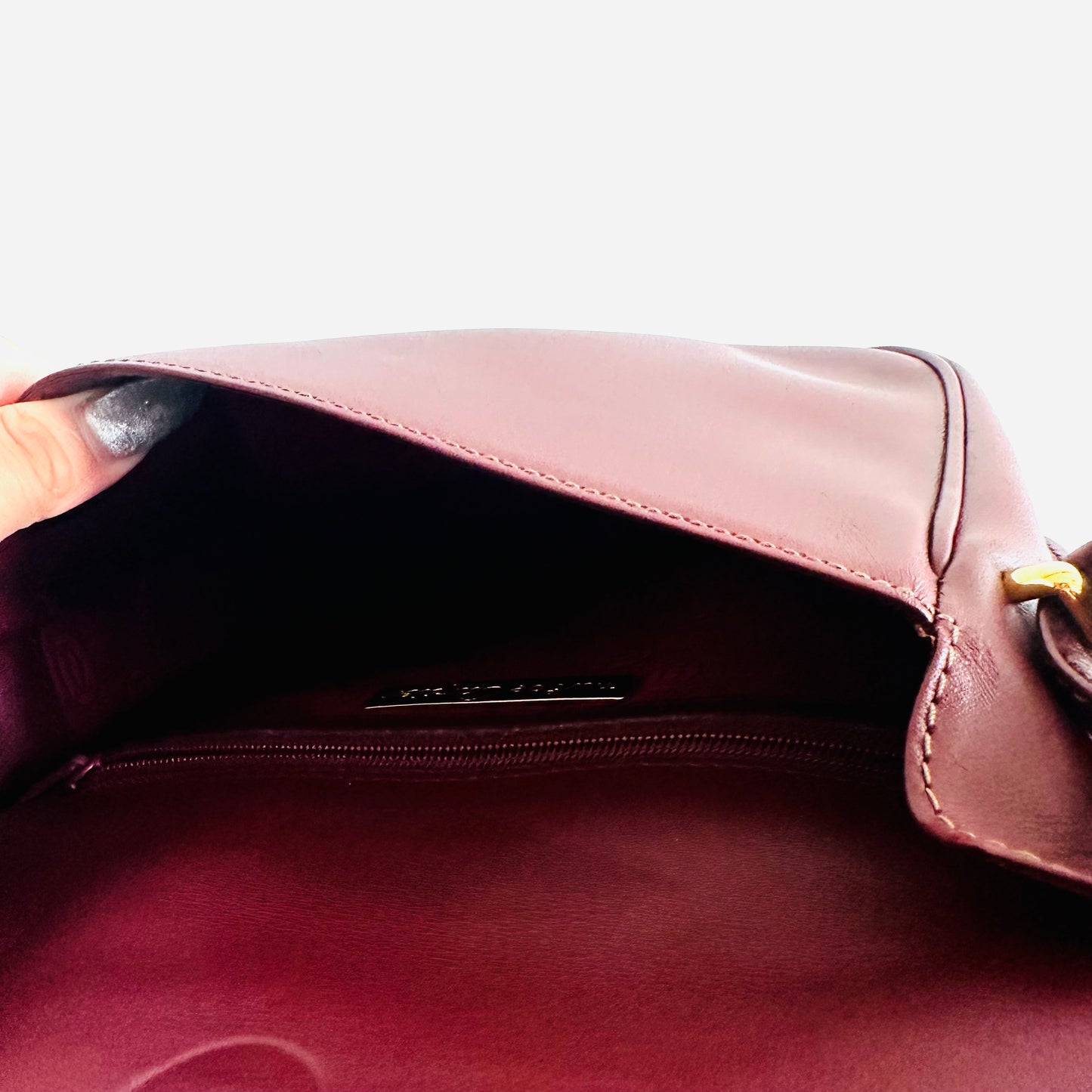 Cartier Must / Mast de Cartier Burgundy Red Maroon GHW Smooth Leather Flap Shoulder Sling Bag
